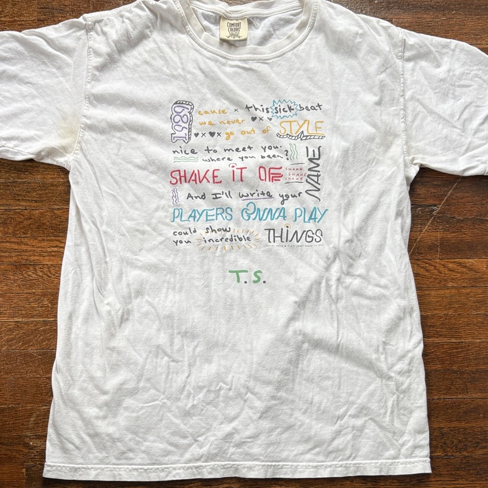 Taylor Swift Rare 1989 Merch